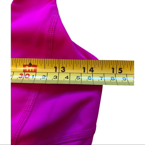 Lululemon Run Your Heart Out Tank - Picture 4 of 10